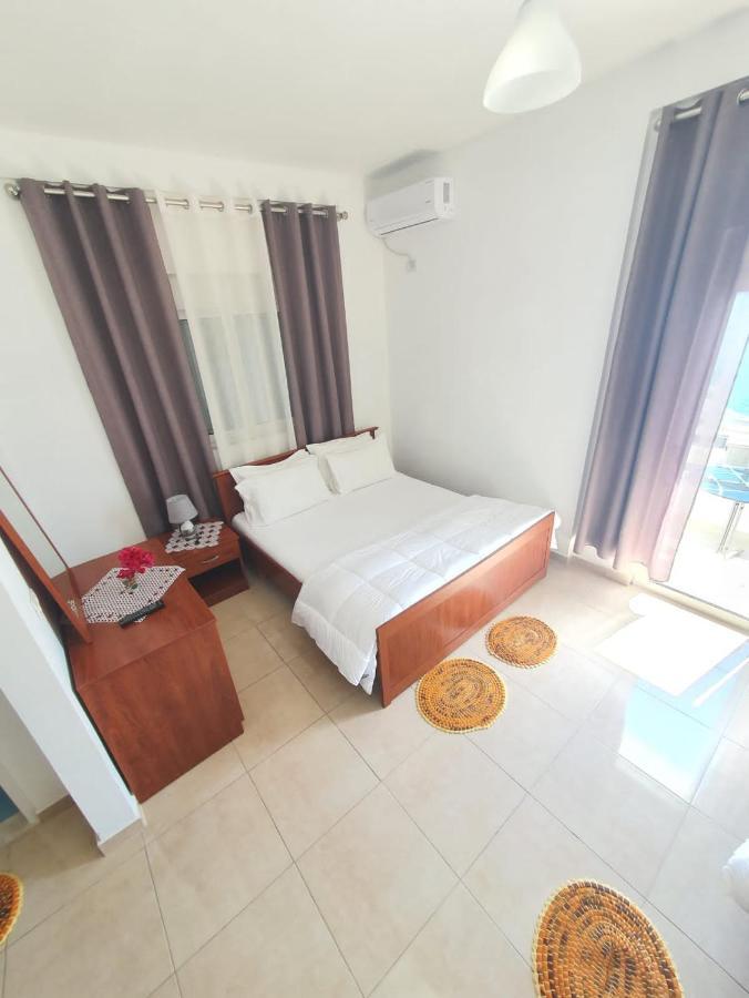 Makla Apartman Saranda Szoba fotó