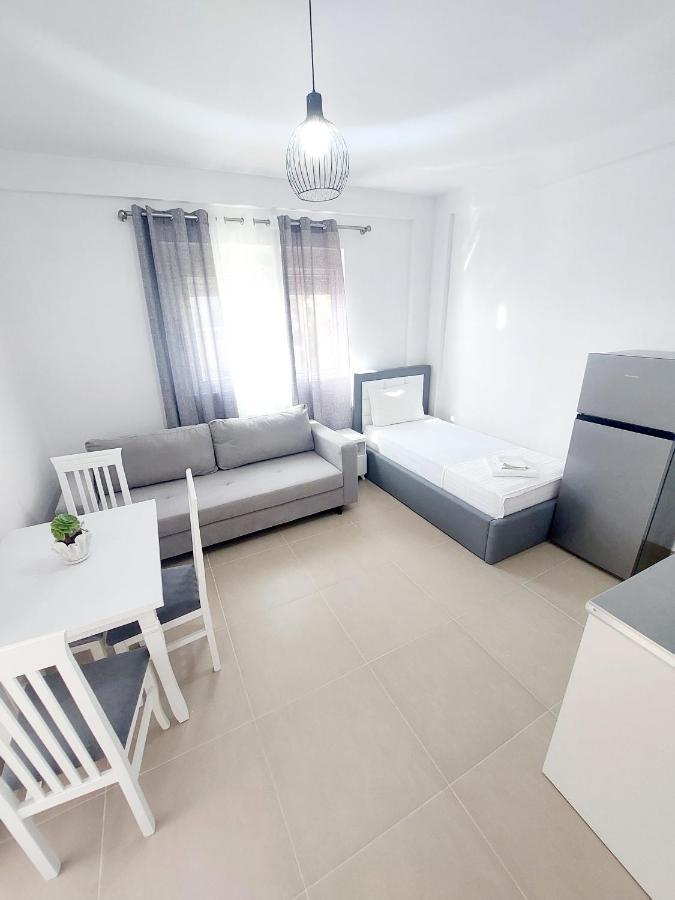 Makla Apartman Saranda Kültér fotó