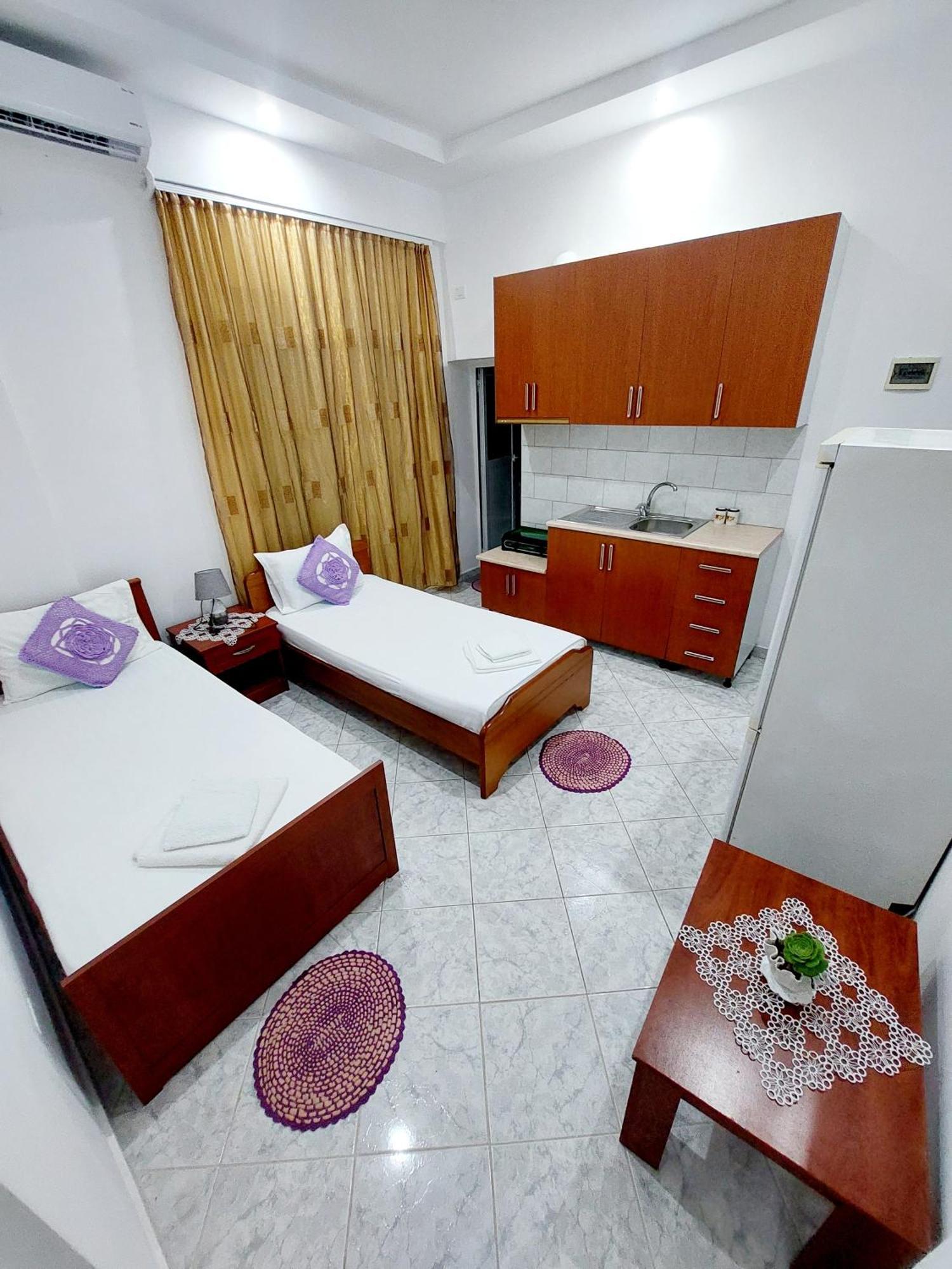 Makla Apartman Saranda Szoba fotó