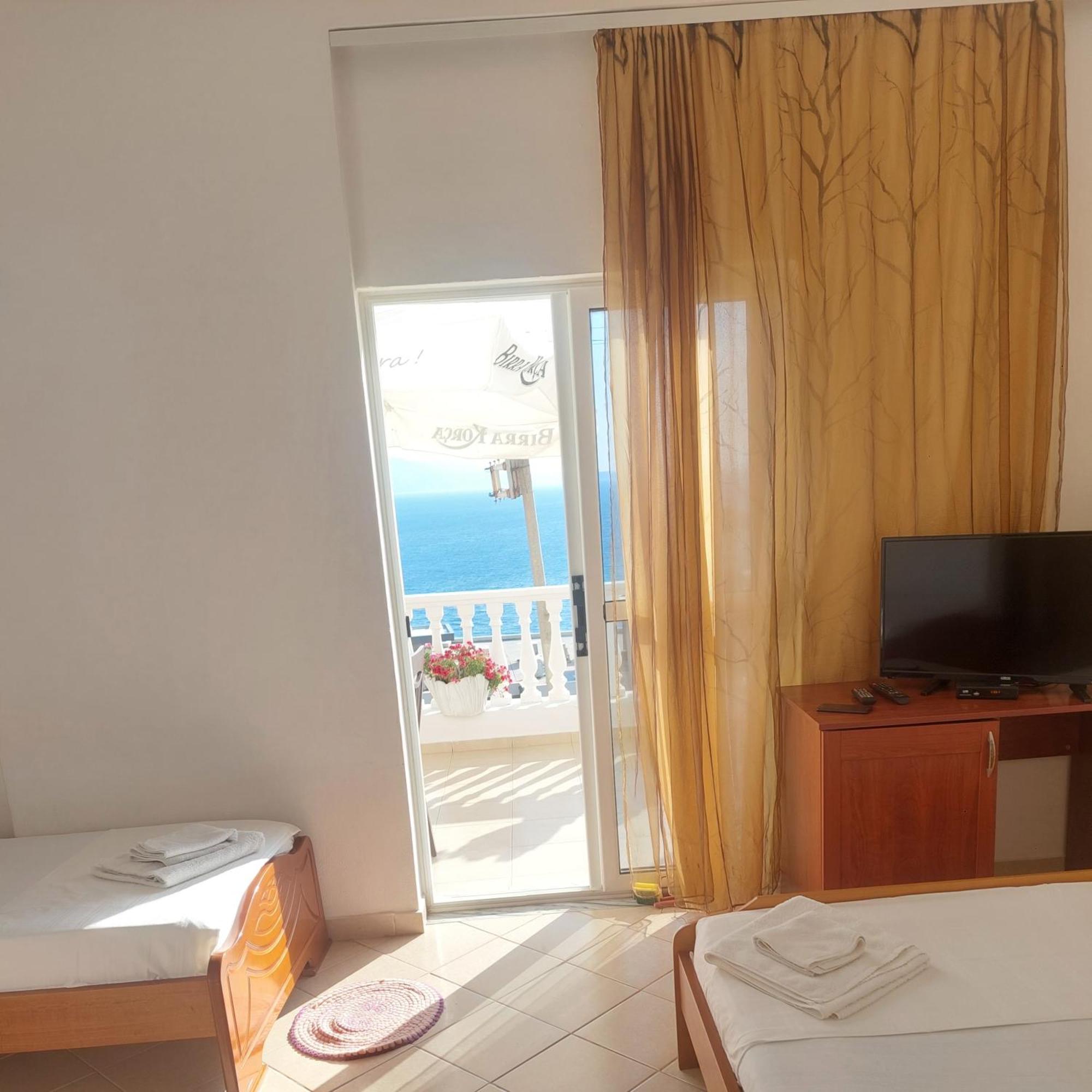 Makla Apartman Saranda Szoba fotó