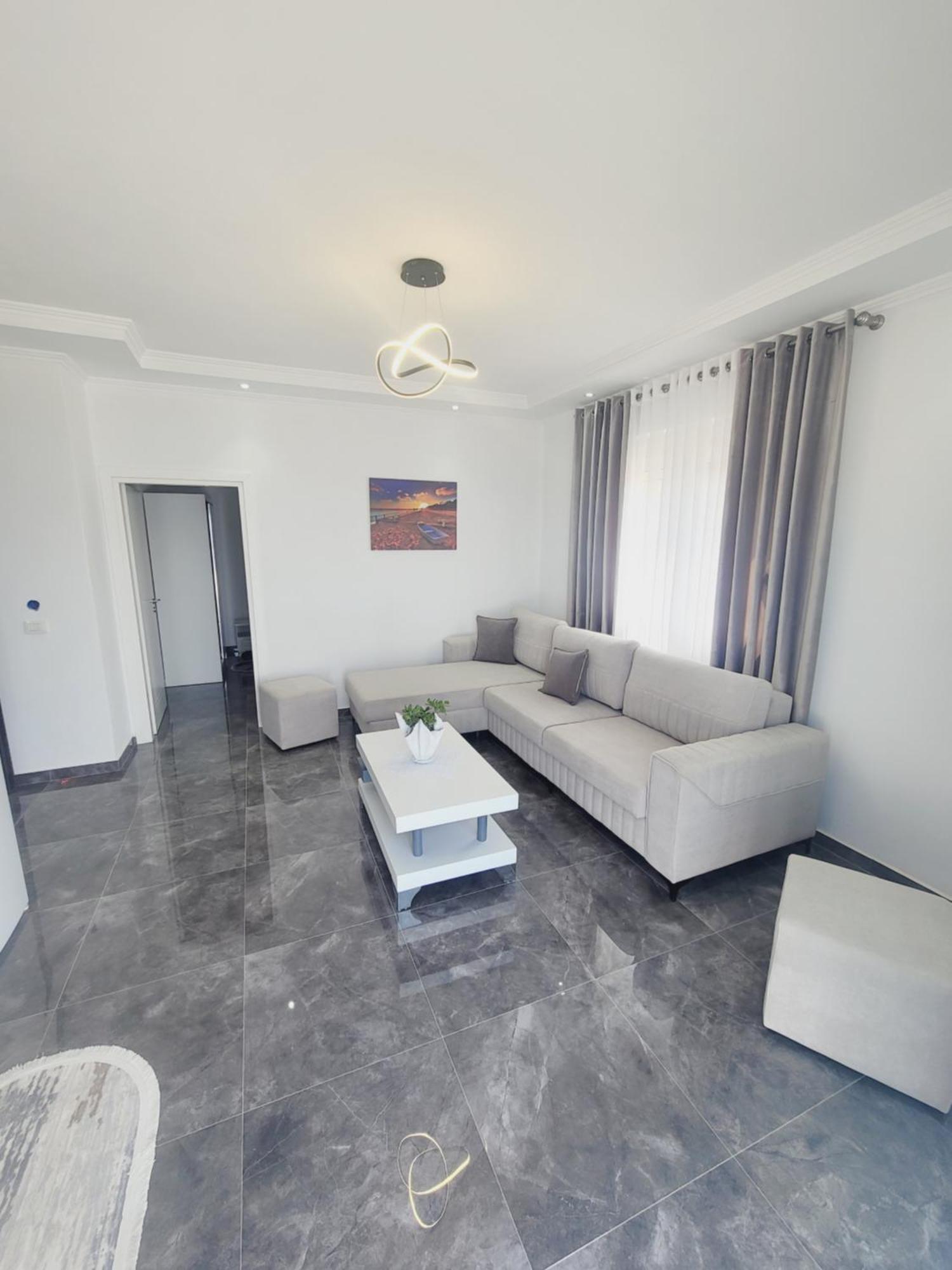 Makla Apartman Saranda Kültér fotó
