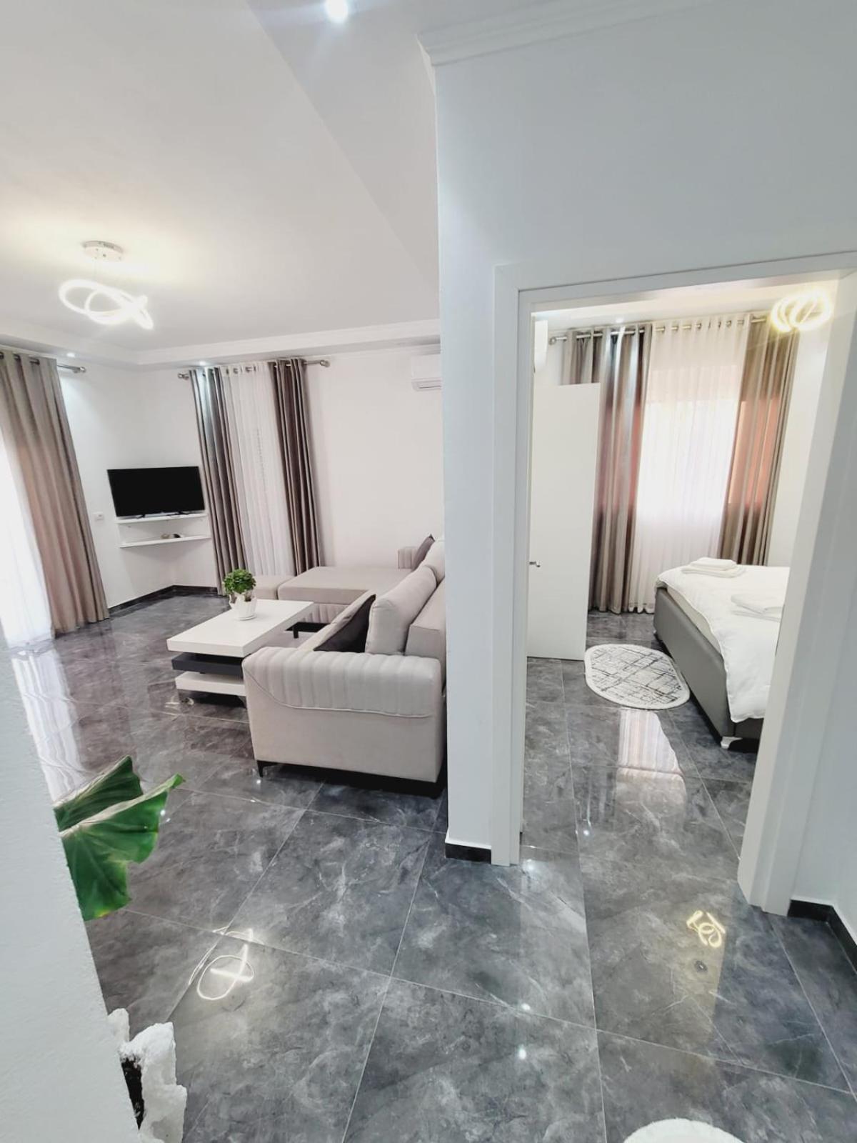 Makla Apartman Saranda Kültér fotó